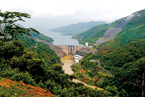 龍江水電站4#機組碳粉收集裝置順利安裝